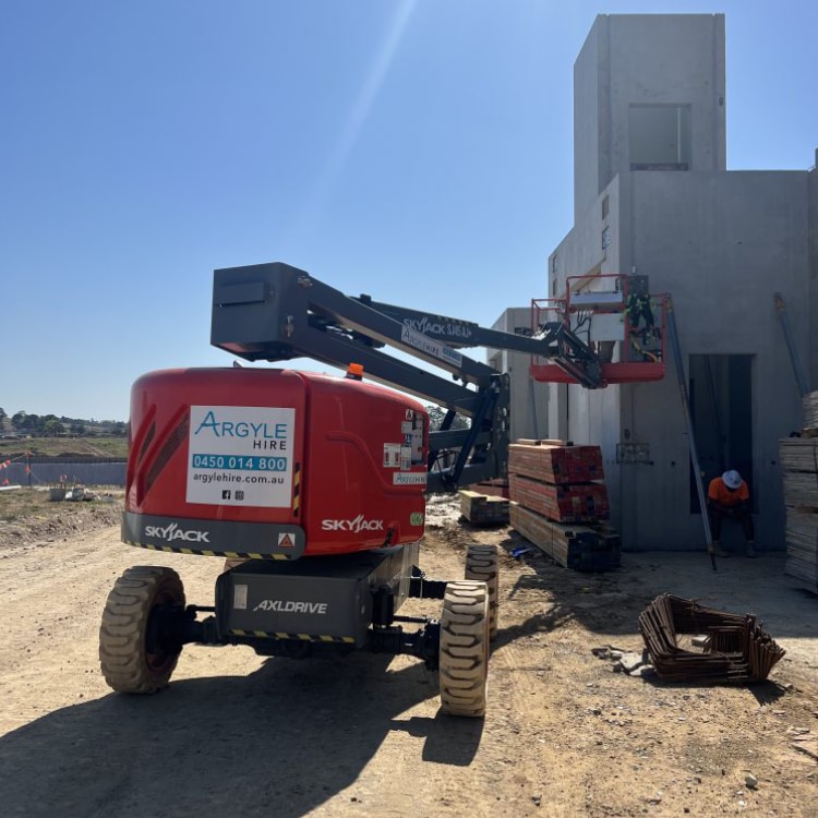 BOOM LIFTS ~ DIESEL